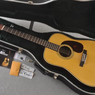 Martin Standard Series HD-28E | Reverb