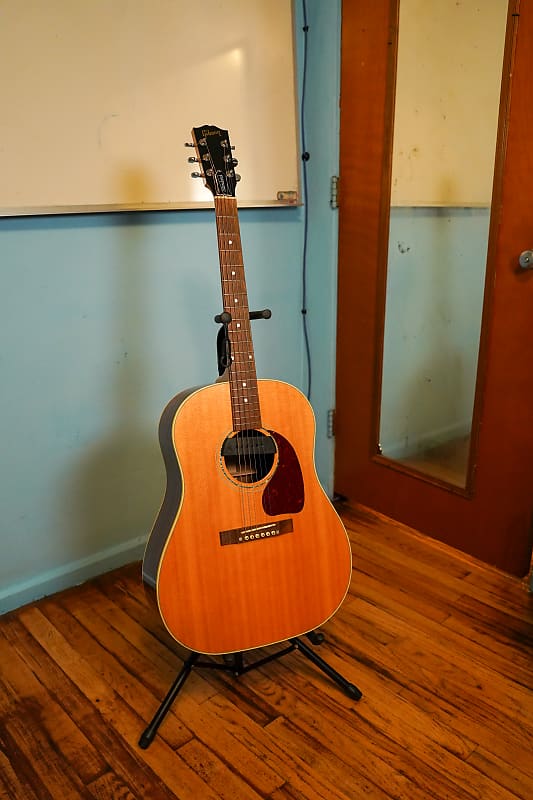 Gibson J-15 2014 - 2019 | Reverb