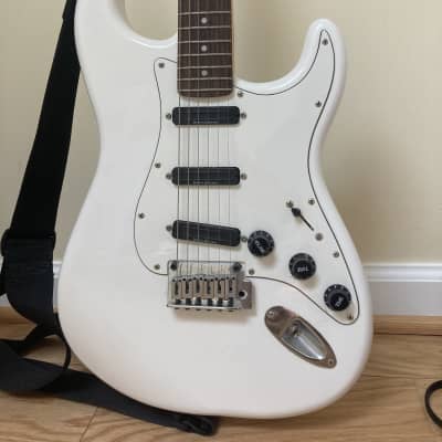 Squier Deluxe Stratocaster Hot Rails | Reverb