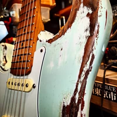 Relic'd Left handed Stratocaster - Surf Green Relic image 6