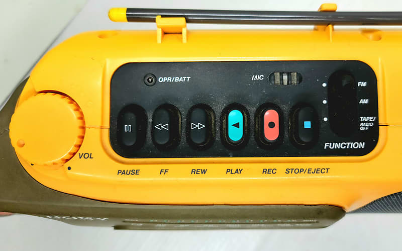 Sony CFM-104 Yellow BOOMBOX | Reverb