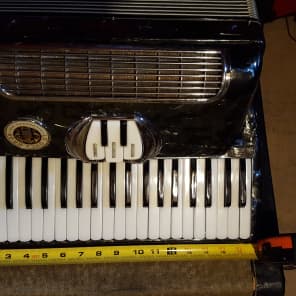 Lo Duca Bros アコーディオン Vintage Lo Duca Bros Milwaukee Accordion and Hard Music Case