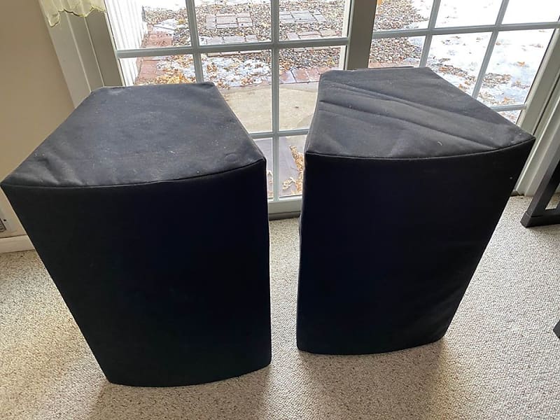 Yorkville elite EF500P 800 Watt Loudspeakers Reverb
