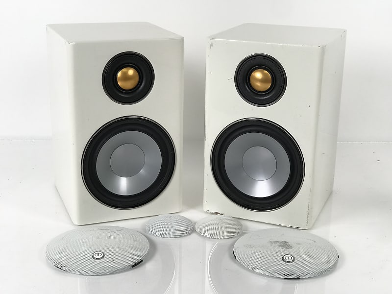 Monitor Audio Radius 90 HD White Bookshelf Speaker