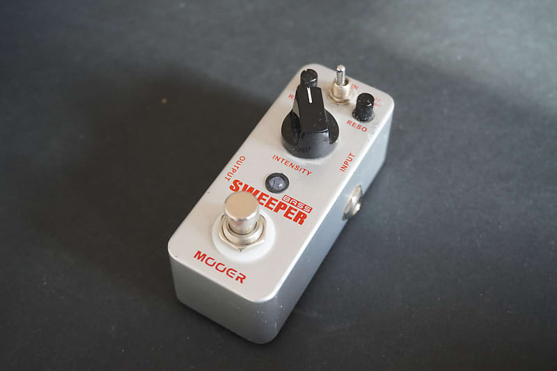 Mooer Bass Sweeper