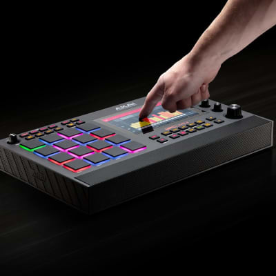 Akai Professional MPC Live II Standalone Sampler and Sequencer image 4