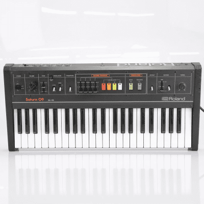Roland SA-09 Saturn 09 44-Key Synthesizer