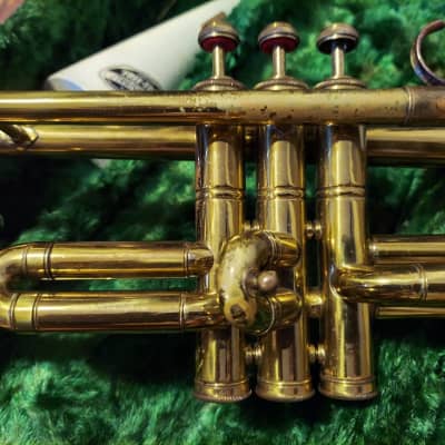 York Grand Rapids Trumpet, USA, Lacquered Brass with case/MP.  Old classic style. image 3