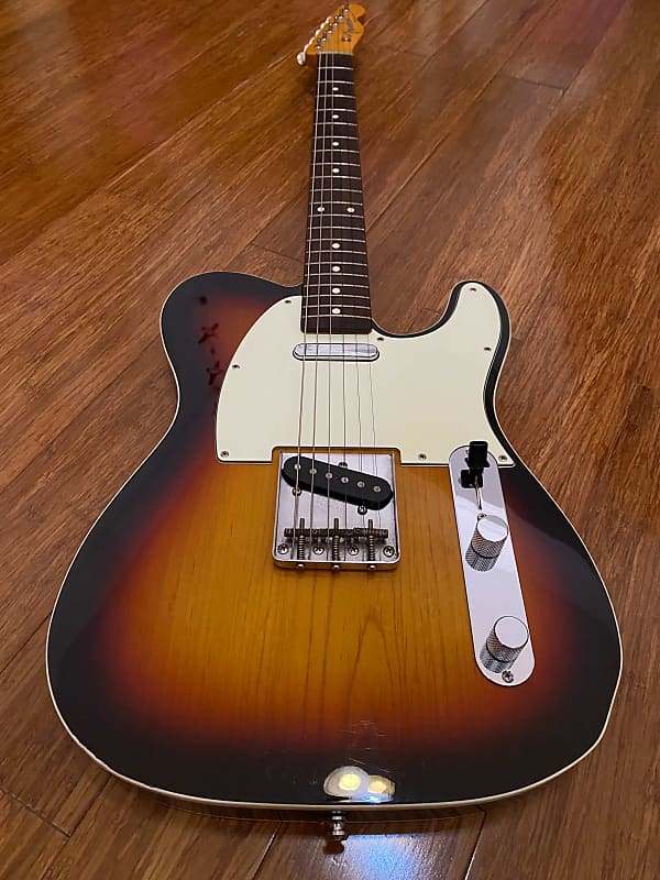 Fender Telecaster Fully Bound 1962 Custom Reissue Three Tone Fender Telecaster Fully Bound 1962 Custom Reissue Three Tone
