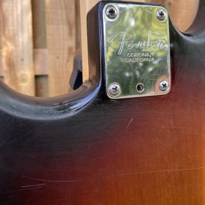 Fender American Standard Stratocaster with Rosewood Fretboard 2008 - 2016 - 3-Color Sunburst image 12