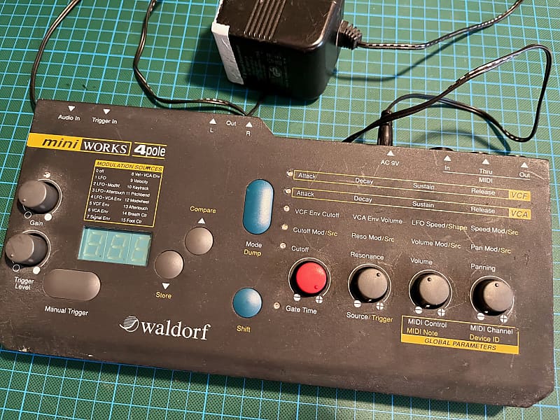 □Waldorf MiniWorks 4-Pole□Filter アナログフィルター 24 dB/oct - 楽器、器材