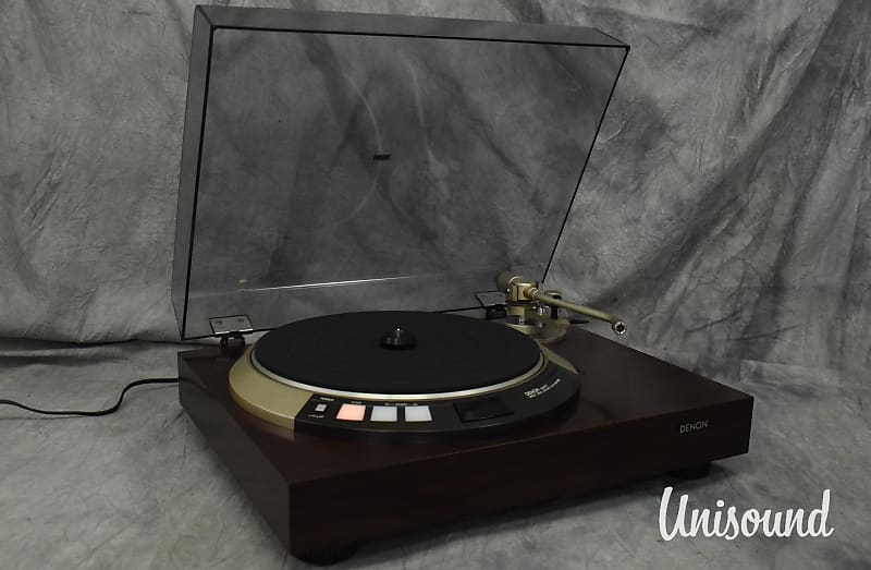 Denon DP-55M quartz direct drive record player in very good condition