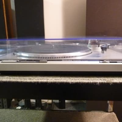 Technics SL-Q303 - Restored Full Automatic Direct Drive Turntable - Polished Cover - ADC Series IV image 11