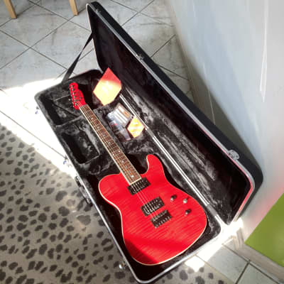 Fender Special Edition Custom Telecaster FMT HH 2022 - Crimson Red Transparent image 4