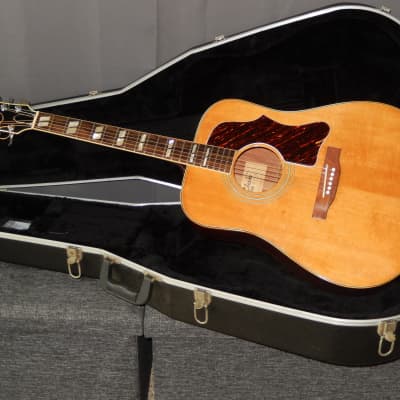 MADE IN JAPAN - CHAKI W50 1975 - ABSOLUTELY MAGNIFICENT - GIBSON STYLE - ACOUSTIC CONCERT GUITAR image 1