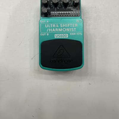 Behringer US600 Ultra Shifter Harmonist Pedal