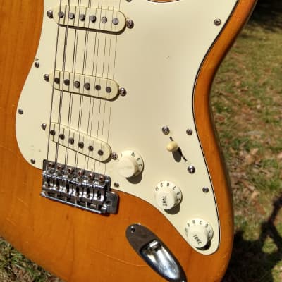 Vintage Fender Stratocaster 1972, Lightweight, Nitro, Custom Shop Ybarra pickups, Emerson harness image 3