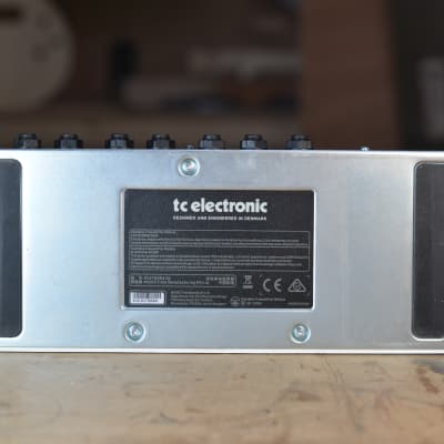 TC Electronic Plethora X5 TonePrint Multi-Effects Pedalboard 2020 - Present - White image 6