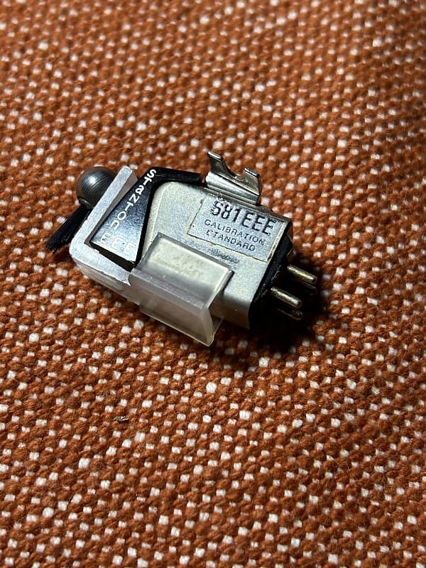 STANTON 681 EEE TRIPLE E WITH ORIGINAL STYLUS. TESTED  			