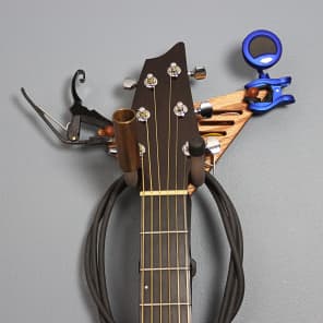Wall-Axe Soloist: Guitar & Accessory Hanger  (Oak) image 3