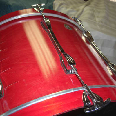 Ludwig Classic Maple 90s Flame Red Shadow Bass Drum 24X16, looks and sounds Great! image 6
