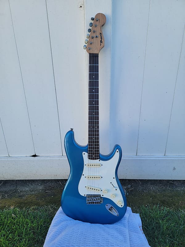 MAVIS Custom made by ISHIBASHI ストラト Mavis Stratocaster Custom Made by Ishibashi