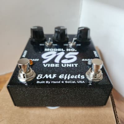 BMF Effects Model No. 915 Vibe Unit 18V Guitar Effects Pedal w/ Power Supply and box  Free Priority Shipping CONUS! image 4