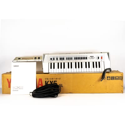 Yamaha KX5 MIDI Remote Synthesizer Synth / Keyboard - Boxed Set image 1