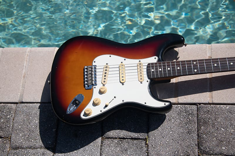 1986 Squier By Fender E Serial Stratocaster (Post JV Era) - Made In Japan -  Demo
