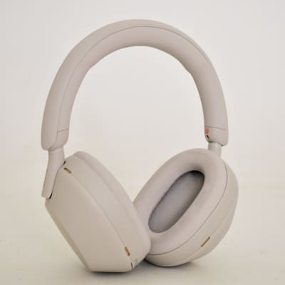 Sony WH-1000XM5 Wireless Noise-Canceling Over-the-Ear Headphones image 2