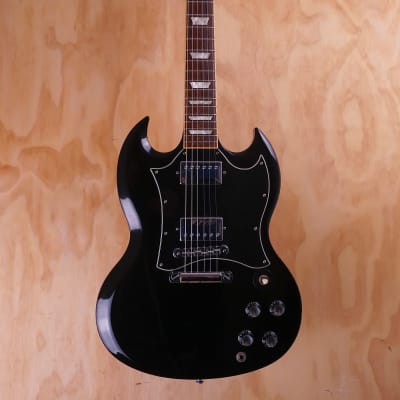 2007 Gibson SG Standard Electric Guitar in Ebony, with Hard