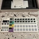 Arturia BeatStep Pro w box etc MIDI Controller 2017 - Present - White