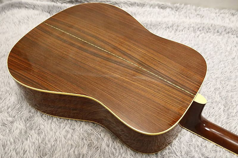 1980's made Vintage Yamaha FG-400D Solid Spruce/Palisander w