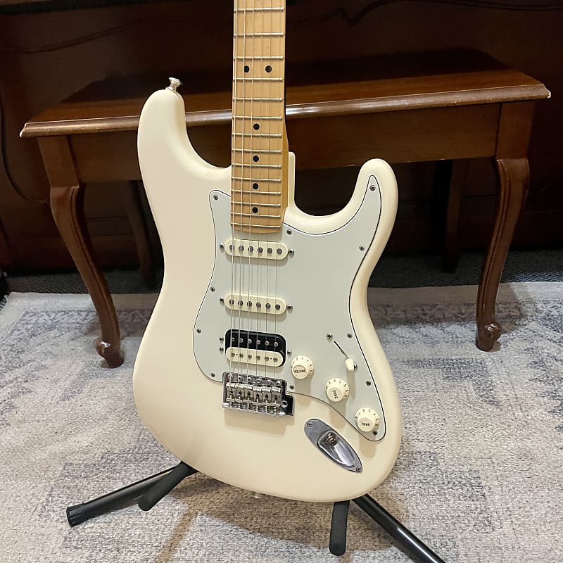 ギター Fender USA Professional Stratocaster HSS Fender USA Professional Stratocaster HSS Shawbucker | Reverb