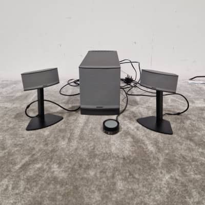 Bose Bose Dual Cube Speakers Acoustimass +VCS- 10 center speaker