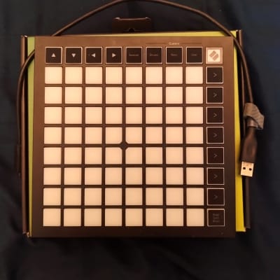 Novation Launchpad Mini MKIII - Customizable MIDI Controller