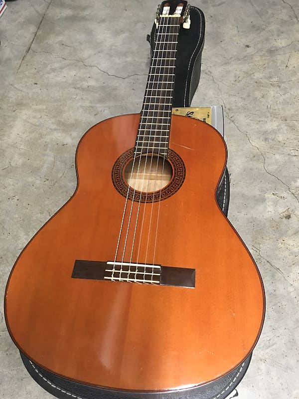 Yamaha G80a 1970s Natural Classical guitar made in Japan , new