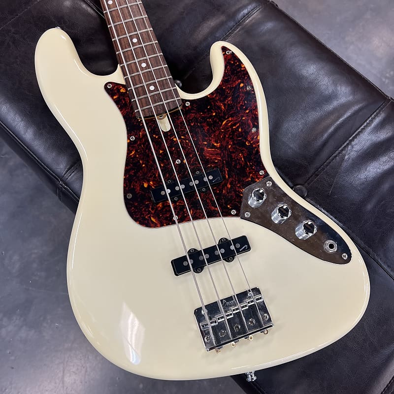 ベース moon JB-4A EVERTONE PICKUP Class-S Moon JB-4 - White | Reverb