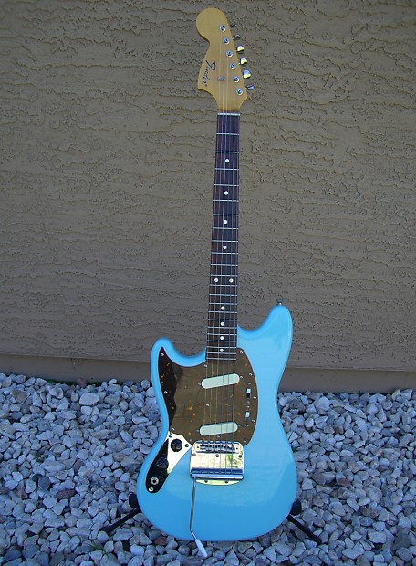 Left Handed Fender Mustang 2004 Sonic Blue lefty