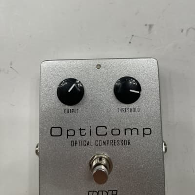 BBE Sound Inc. Opti Comp Optical Compressor Rare Guitar Effect Pedal + Box image 3