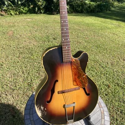 Montgomery Ward Gibson arch top copy 1930s-1950s - Tea burst image 4