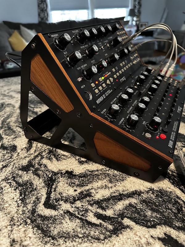 【tig3ti】MOTHER-32 & DFAM Moog Triple Threat: Subharmonicon, DFAM, and Mother 32 - YouTube
