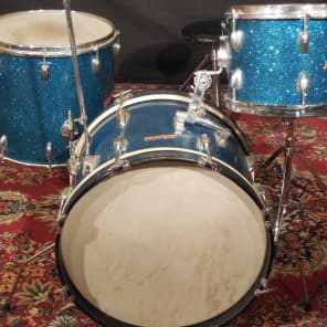 VINTAGE 1960s PEARL 4 pc BLUE SPARKLE DRUM KIT WITH HARDWARE (ALL ORIGINAL) image 1