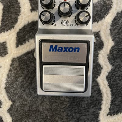 Maxon VJR-9 Vintage Jet Riser