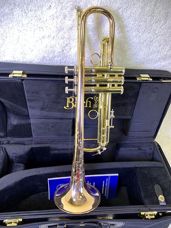 Selmer Bach Stradivarious MARIACHI Trumpet Rose Gold with Selmer Bach Stradivarious MARIACHI Trumpet Rose Gold with