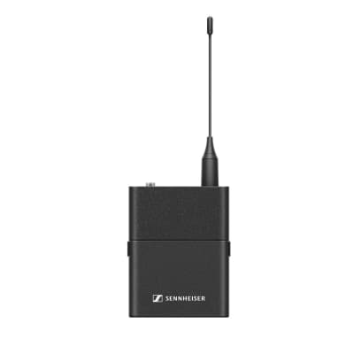 Mint Sennheiser EW-D ME2/835-S Combo Wireless Handheld & Lav Mic System, Band Q1-Q6 image 5