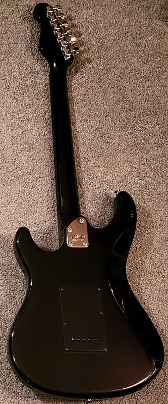 Yamaha SE110 Vintage Electric Guitar With Gigbag Included