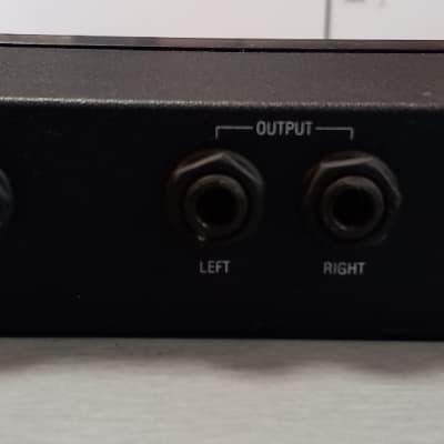 ALESIS Microverb 4 Multieffetto Digitale Midi Stereo a Rack image 3