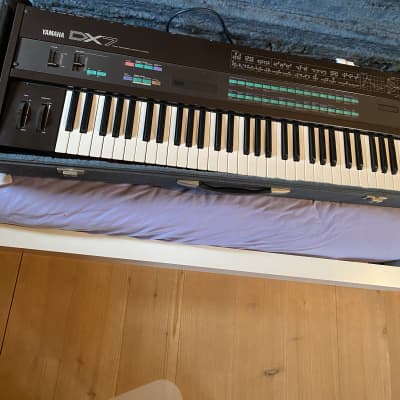 Yamaha DX7 Mk1 1985 with Supermax Expandion Very good Condition