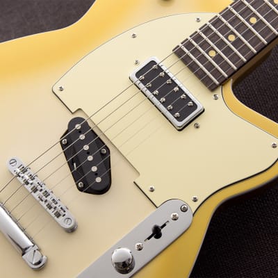 Reverend Buckshot in Venetian Pearl - 57379 image 3